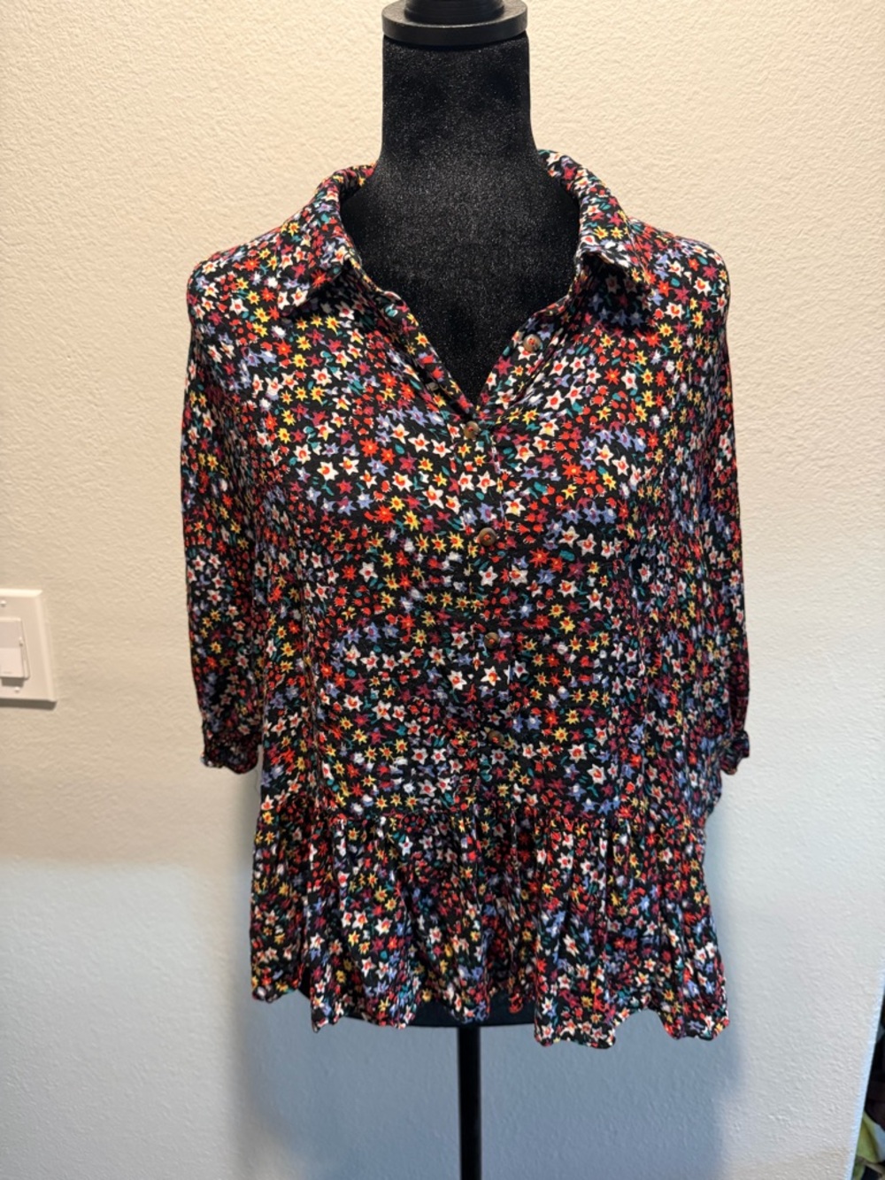 Maeve Anthropologie Mallory Ruffled Floral Button-Down Blouse - Picture 2 of 8